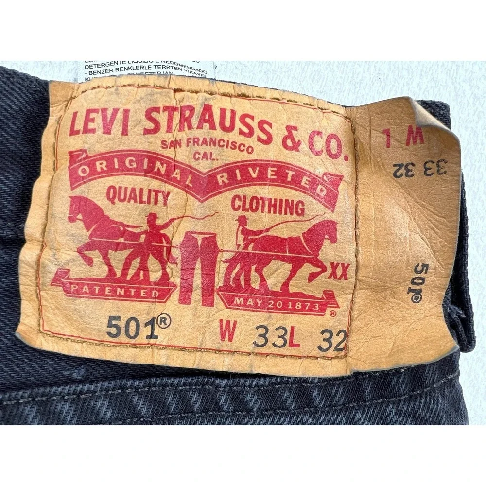 Levis 501 Jeans Mens 33x32 Black Regular Straight Denim Button Fly Charcoal Wash
